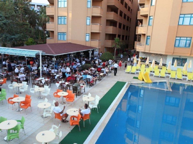 Merlin Beach Park Hotel Tosmur Exteriér fotografie
